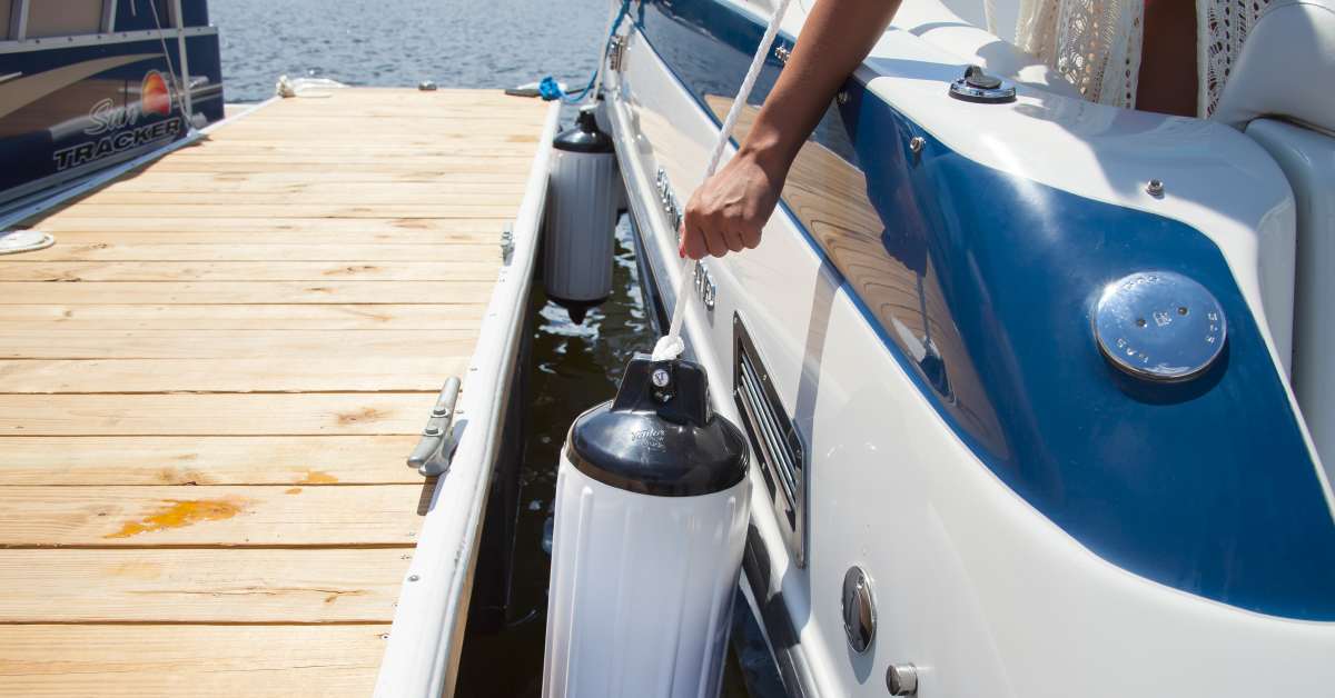 Amazon.com : Taylor Made Hull-Gard Inflatable Boat Fender